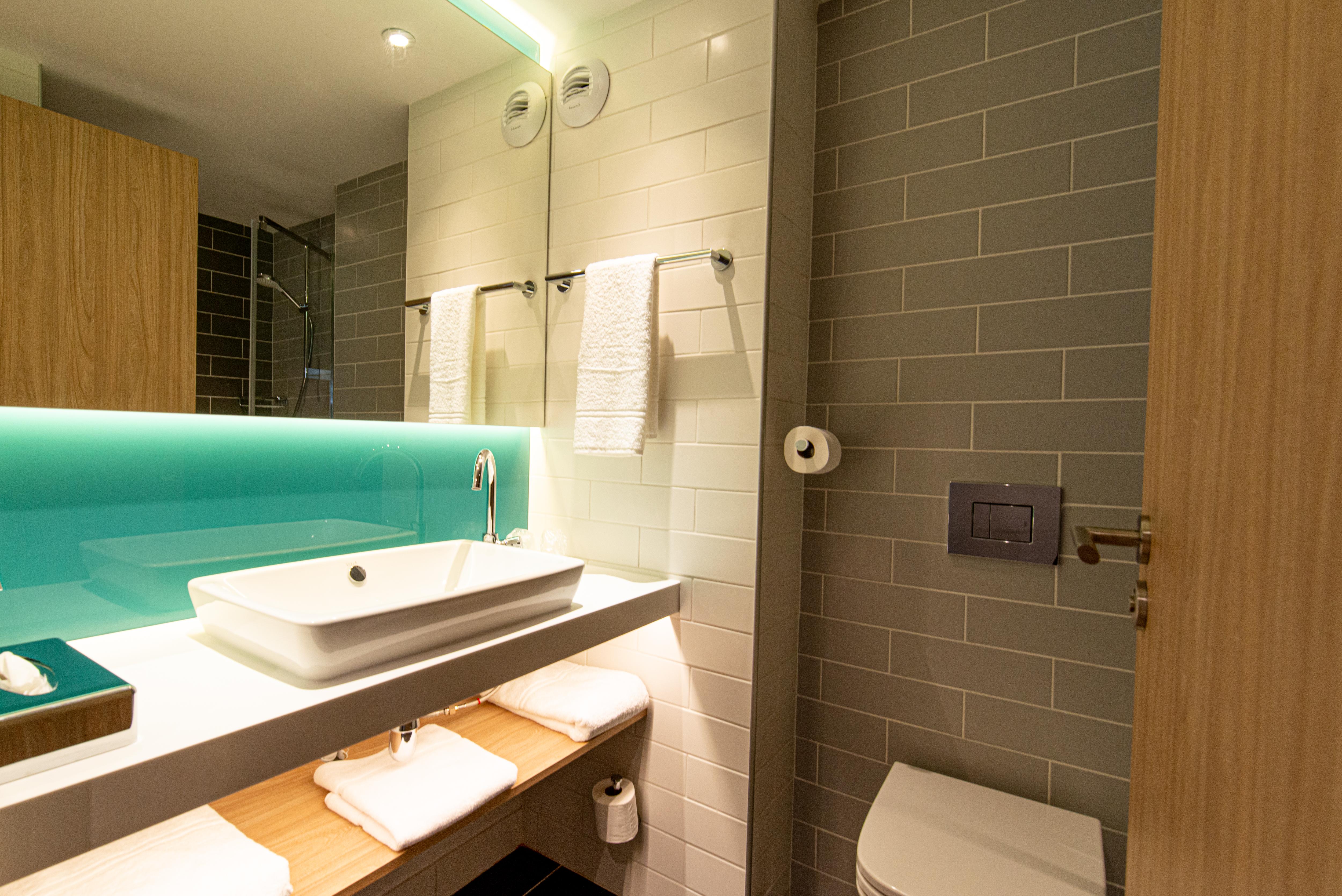 Holiday Inn Express - Bordeaux - Lormont By Ihg Exterior foto