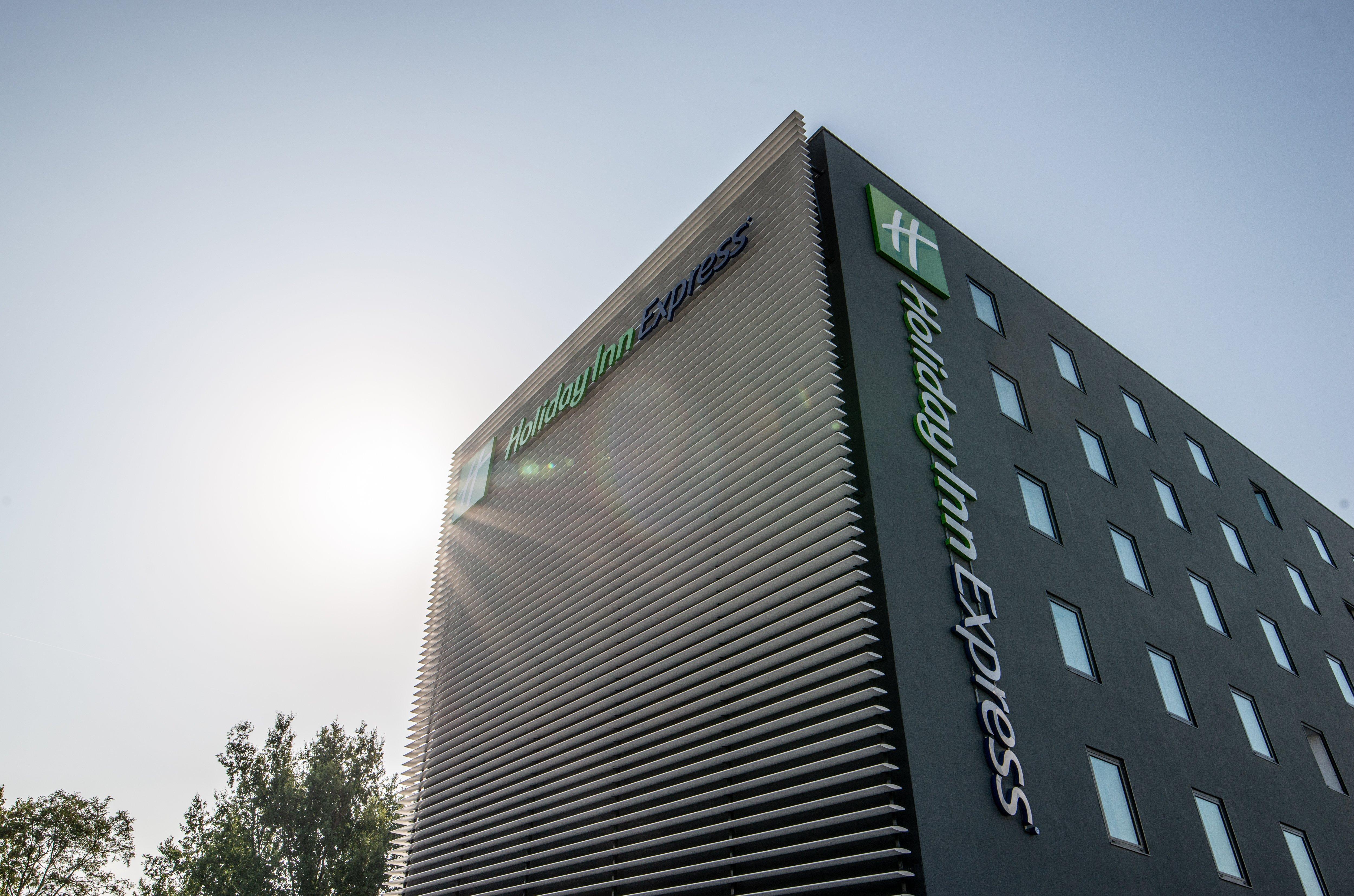 Holiday Inn Express - Bordeaux - Lormont By Ihg Exterior foto